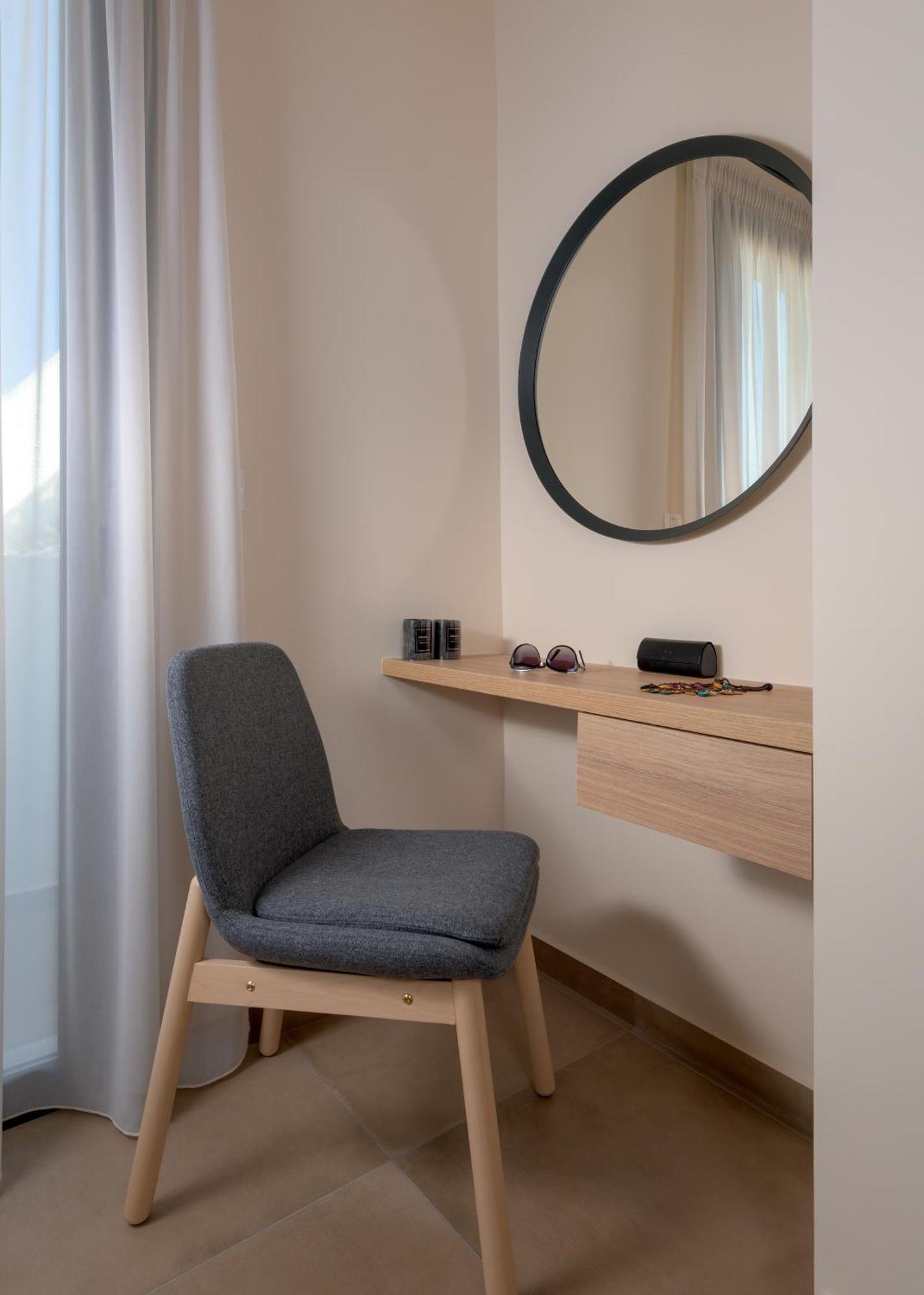 Apartment Lucian Rhodes City