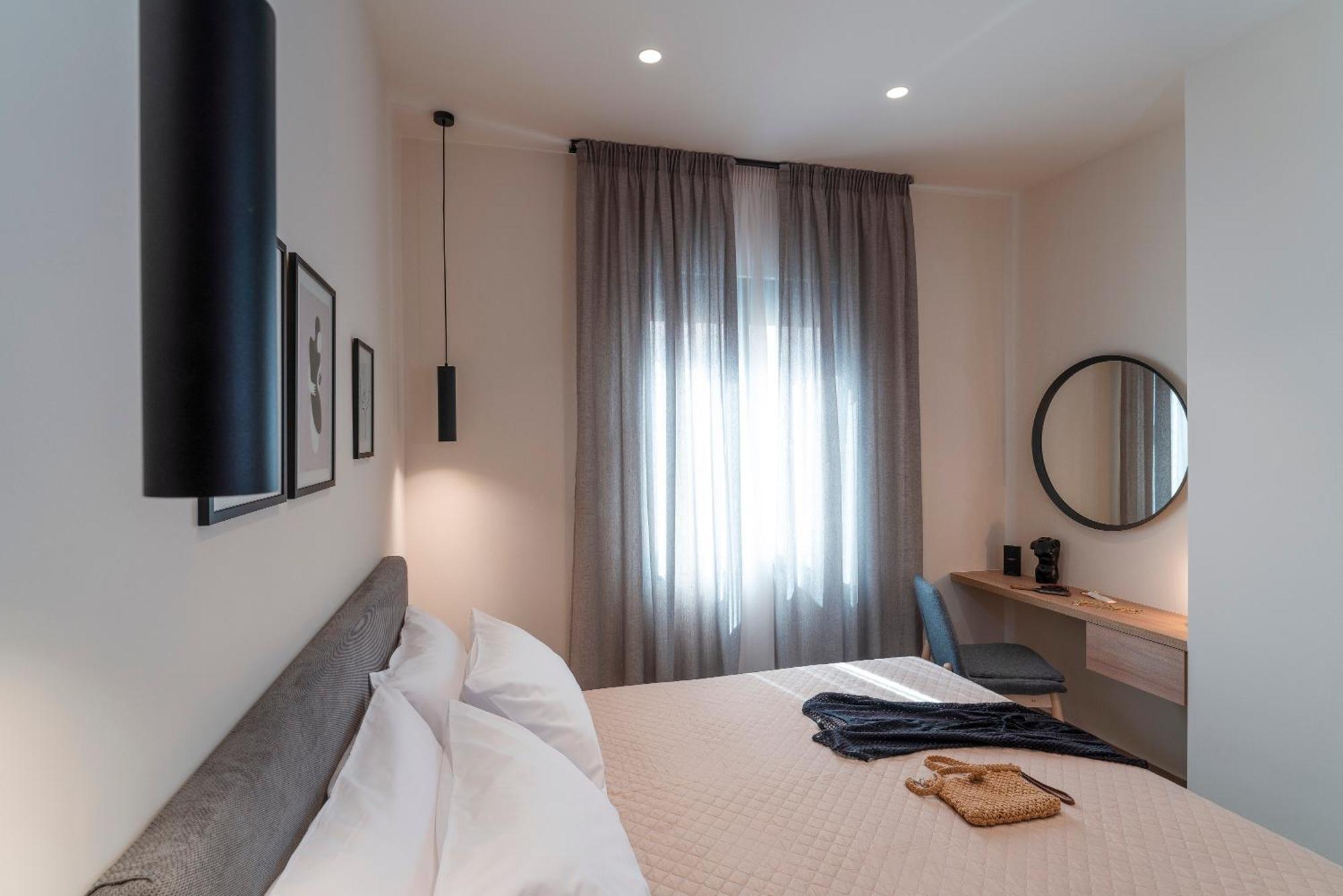 Lucian Apartment *